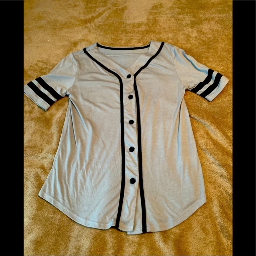 Child large Urban Groove baseball tee